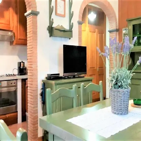 Апартаменты Collealceppo - Residenza Le Sorbe - Piscina Panoramica 13 Km Dal Mare *